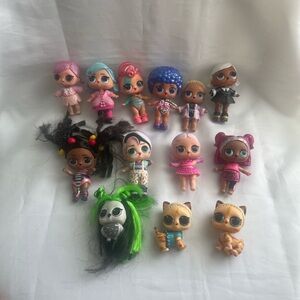 LOL  Surprise dolls and LOL pets lot Of 13 used